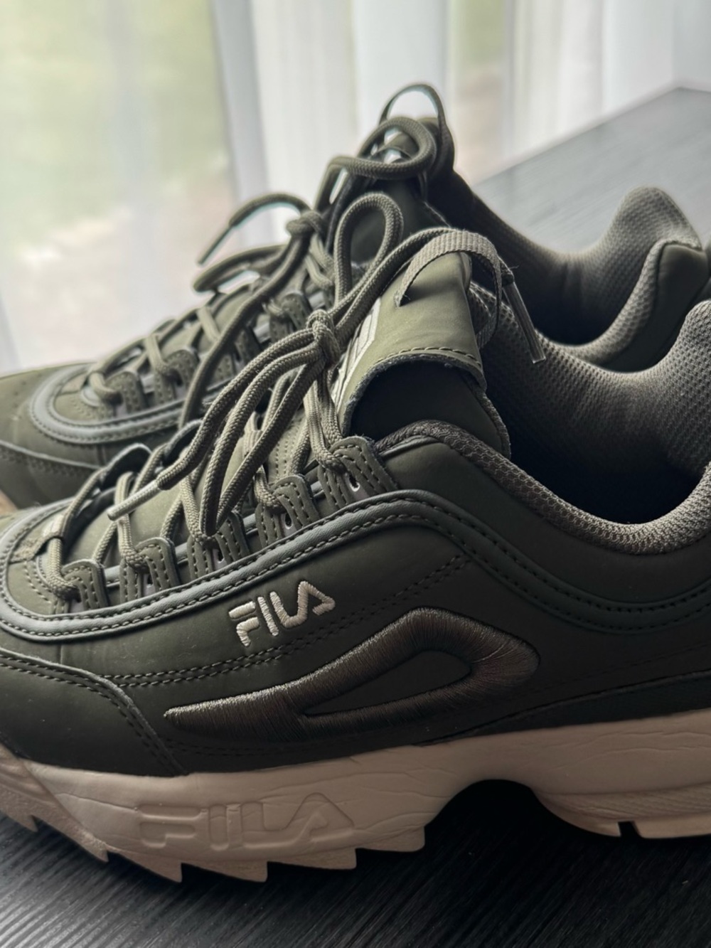 Fila Disruptor 2 Shoes Womens Size 8 Green Leather Chunky Platform Sneakers - Picture 3 of 8